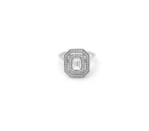 Bague art deco en or blanc vue de face