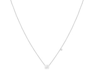 Collier sign lettre en or blanc clos diamant