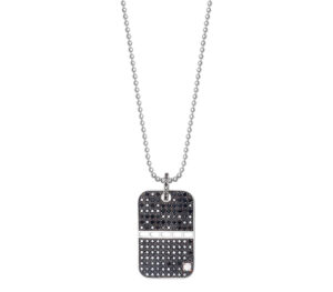 Collier plaque paving black zoomé en or gris